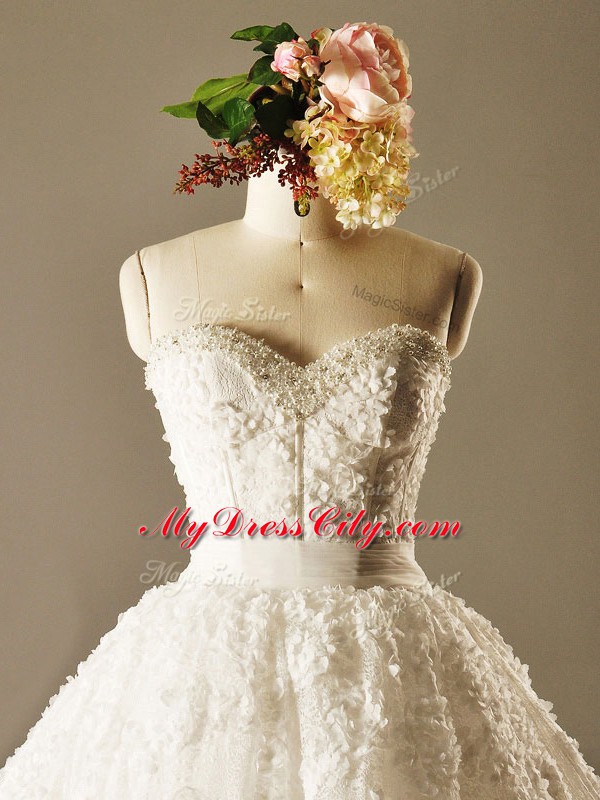 Classical Sweetheart Sleeveless Lace Wedding Gowns Beading and Lace Brush Train Lace Up