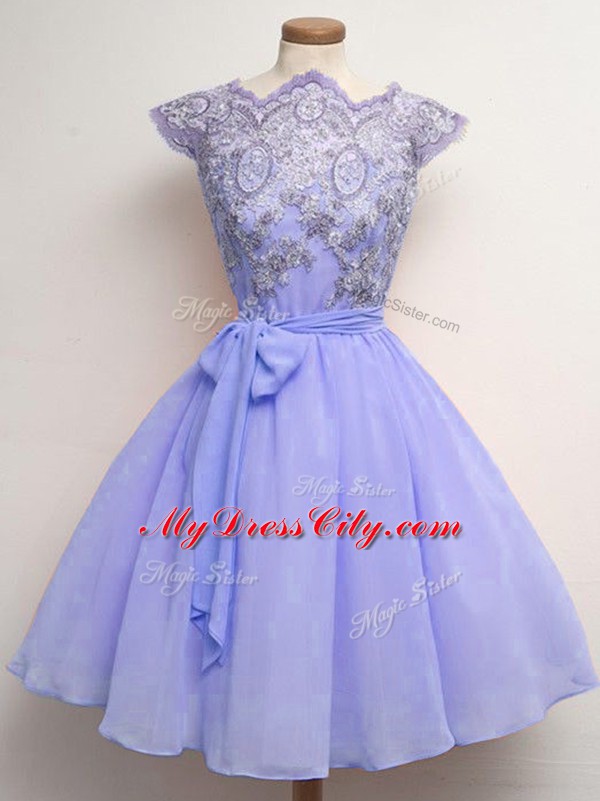 Hot Selling Cap Sleeves Knee Length Lace and Belt Lace Up Bridesmaid Gown with Lavender