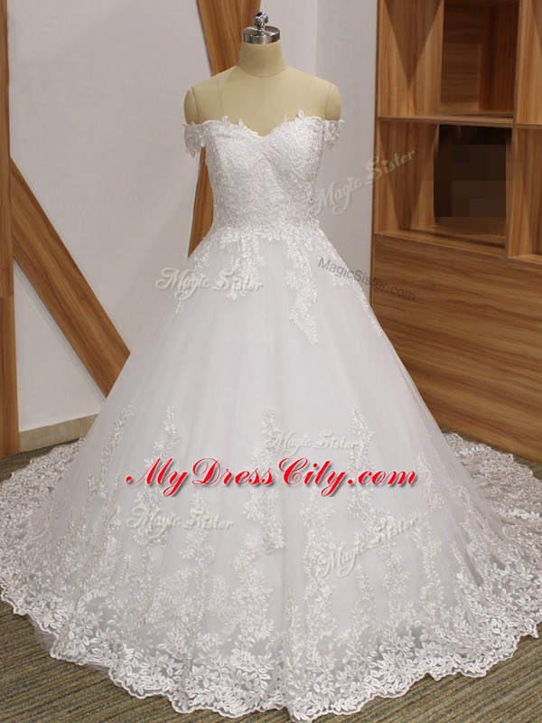 Traditional Lace Wedding Gowns White Zipper Sleeveless Brush Train