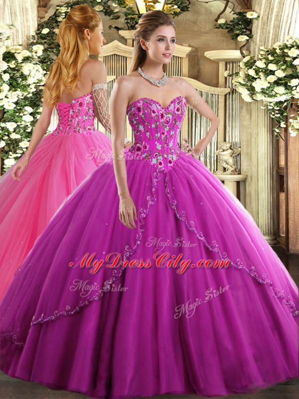 Customized Tulle Sweetheart Sleeveless Brush Train Lace Up Appliques and Embroidery Sweet 16 Dress in Fuchsia