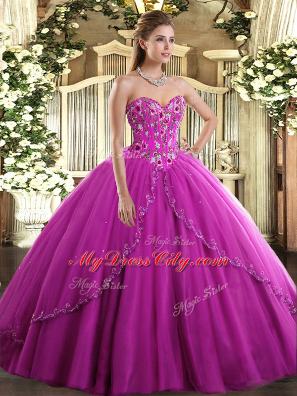 Customized Tulle Sweetheart Sleeveless Brush Train Lace Up Appliques and Embroidery Sweet 16 Dress in Fuchsia