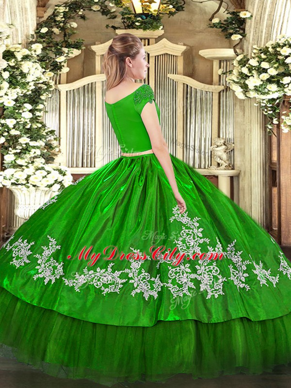 Cute Embroidery 15th Birthday Dress Green Zipper Short Sleeves Floor Length