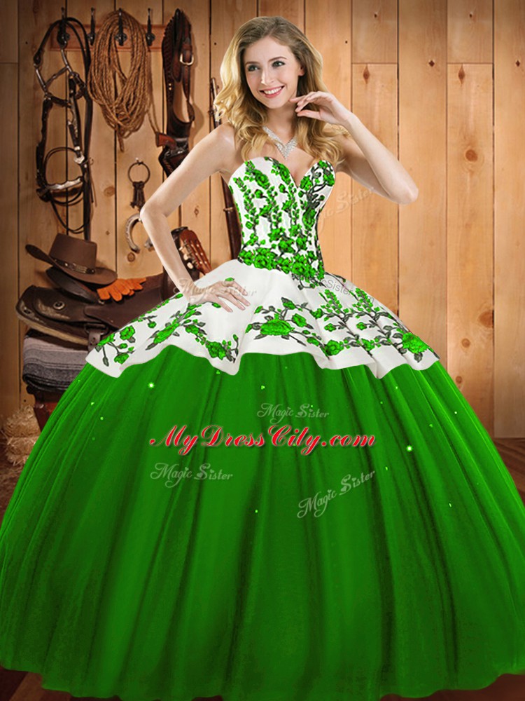 Excellent Green Quinceanera Gown Military Ball and Sweet 16 and Quinceanera with Appliques and Embroidery Sweetheart Sleeveless Lace Up