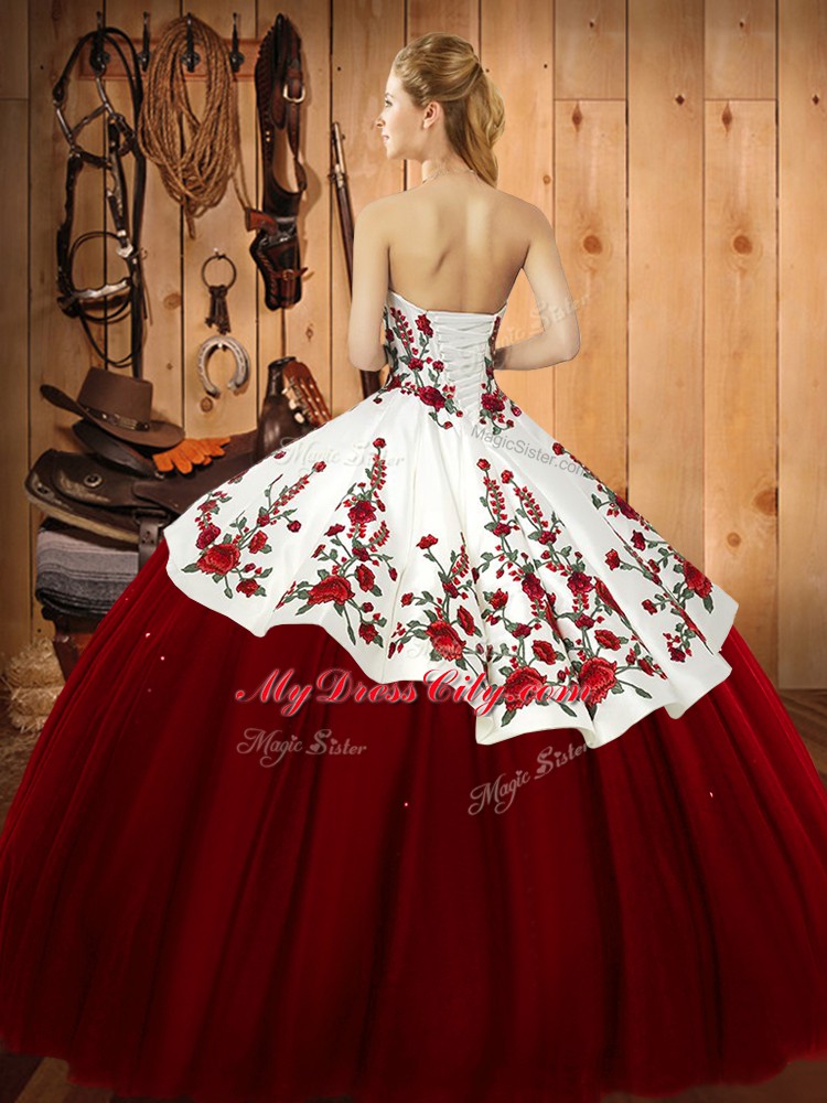 Captivating Rust Red Sweetheart Neckline Embroidery Vestidos de Quinceanera Sleeveless Lace Up