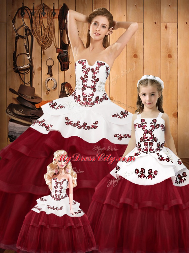 Custom Design Wine Red Ball Gowns Strapless Sleeveless Organza Sweep Train Lace Up Embroidery 15th Birthday Dress