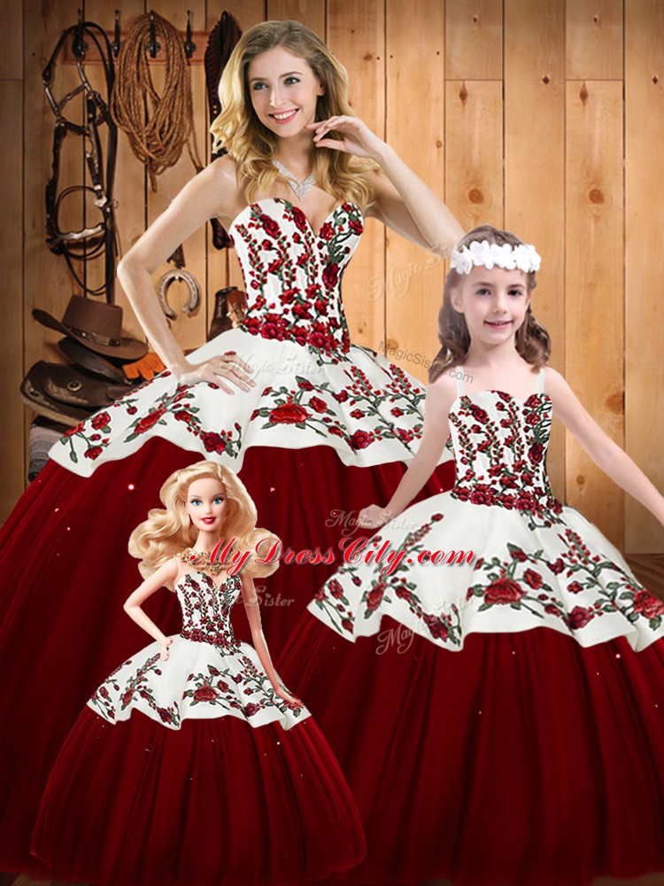 Embroidery Quinceanera Gowns Wine Red Lace Up Sleeveless Floor Length