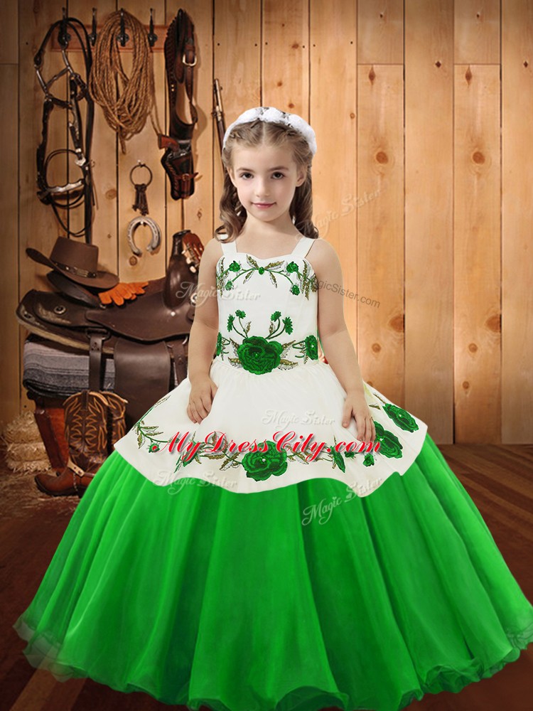 Sleeveless Embroidery Lace Up Girls Pageant Dresses