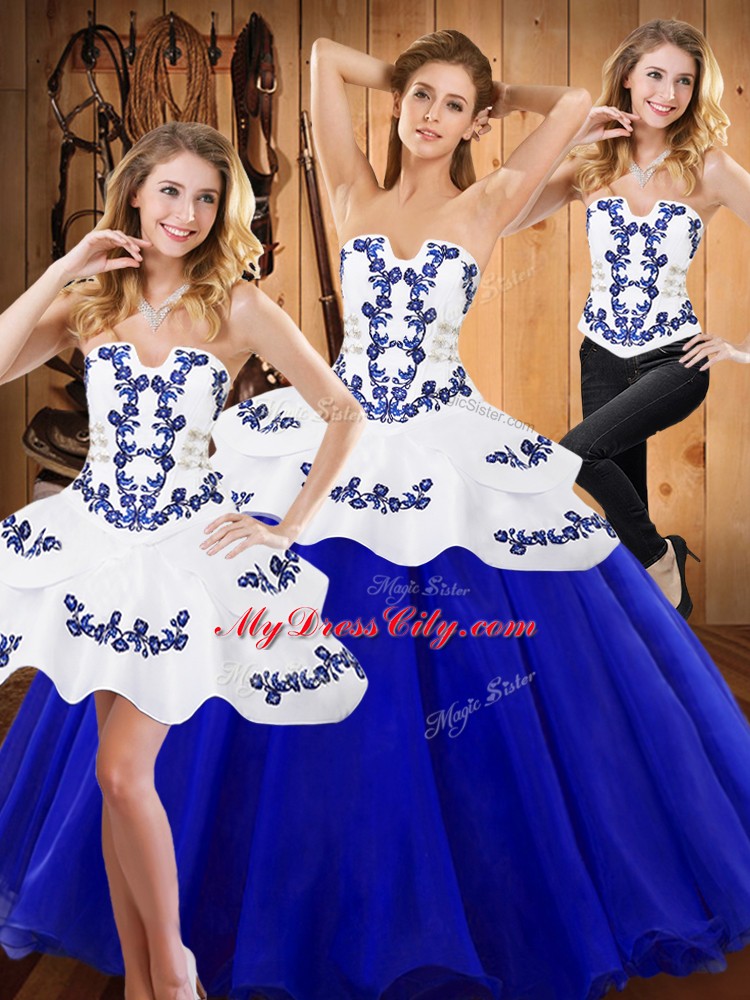 Designer Royal Blue Lace Up Strapless Embroidery Quinceanera Gowns Tulle Sleeveless