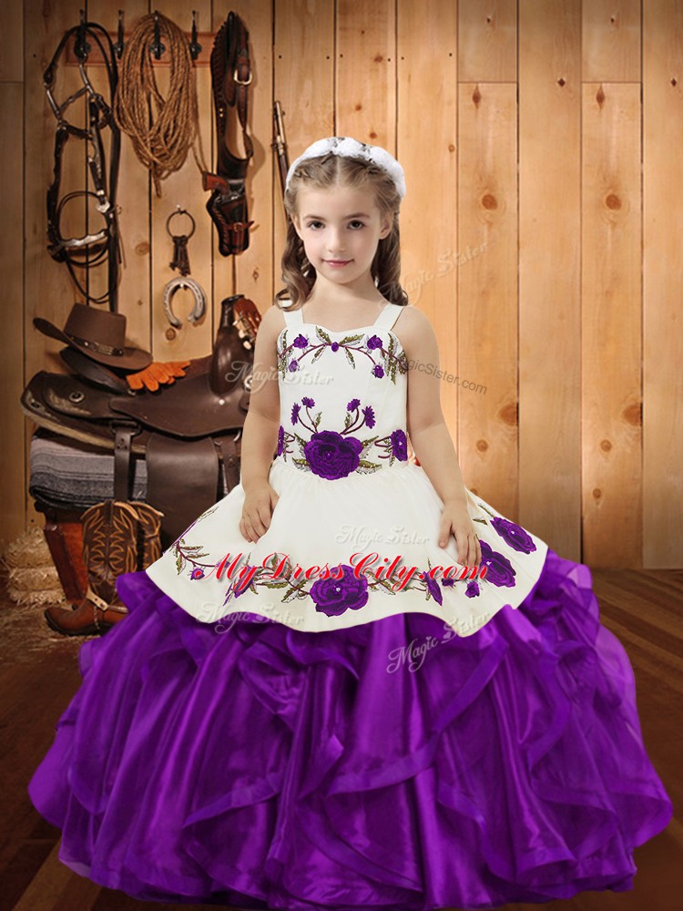 Eye-catching Sleeveless Embroidery and Ruffles Lace Up Little Girl Pageant Gowns