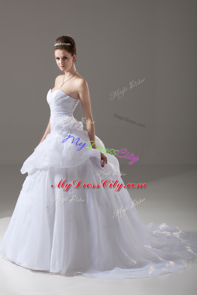 White Lace Up Sweetheart Appliques and Hand Made Flower Wedding Gowns Organza Sleeveless Brush Train