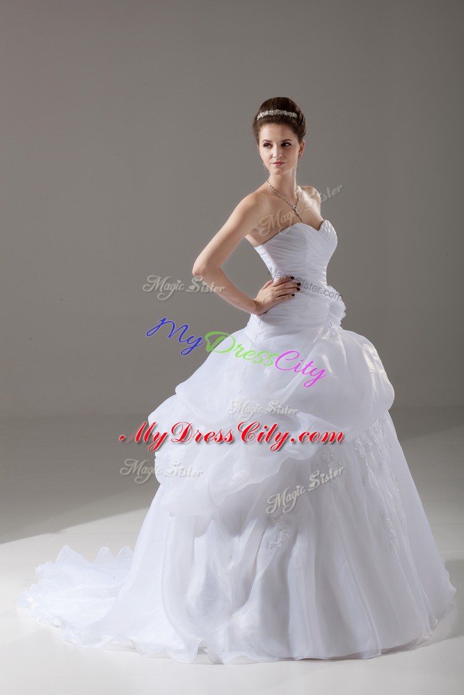 White Lace Up Sweetheart Appliques and Hand Made Flower Wedding Gowns Organza Sleeveless Brush Train