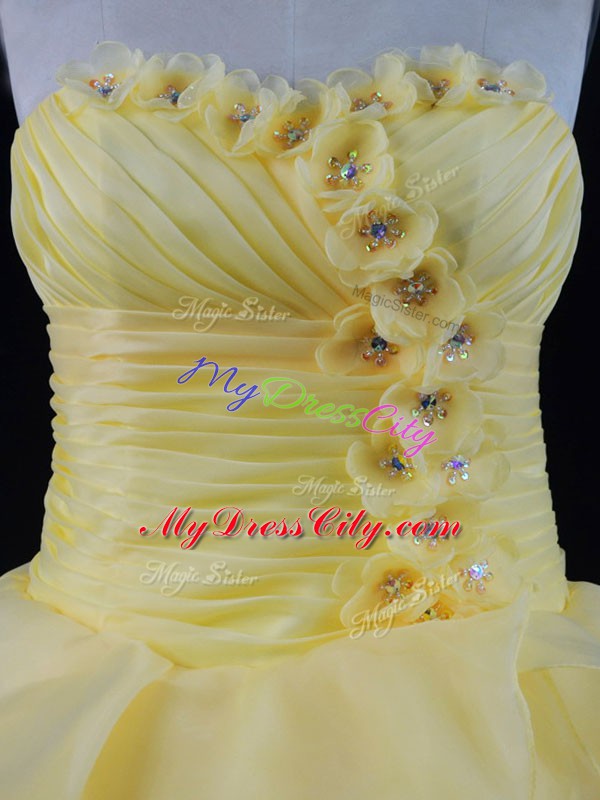 Custom Designed Sweetheart Sleeveless Quinceanera Gowns Floor Length Hand Made Flower Yellow Organza