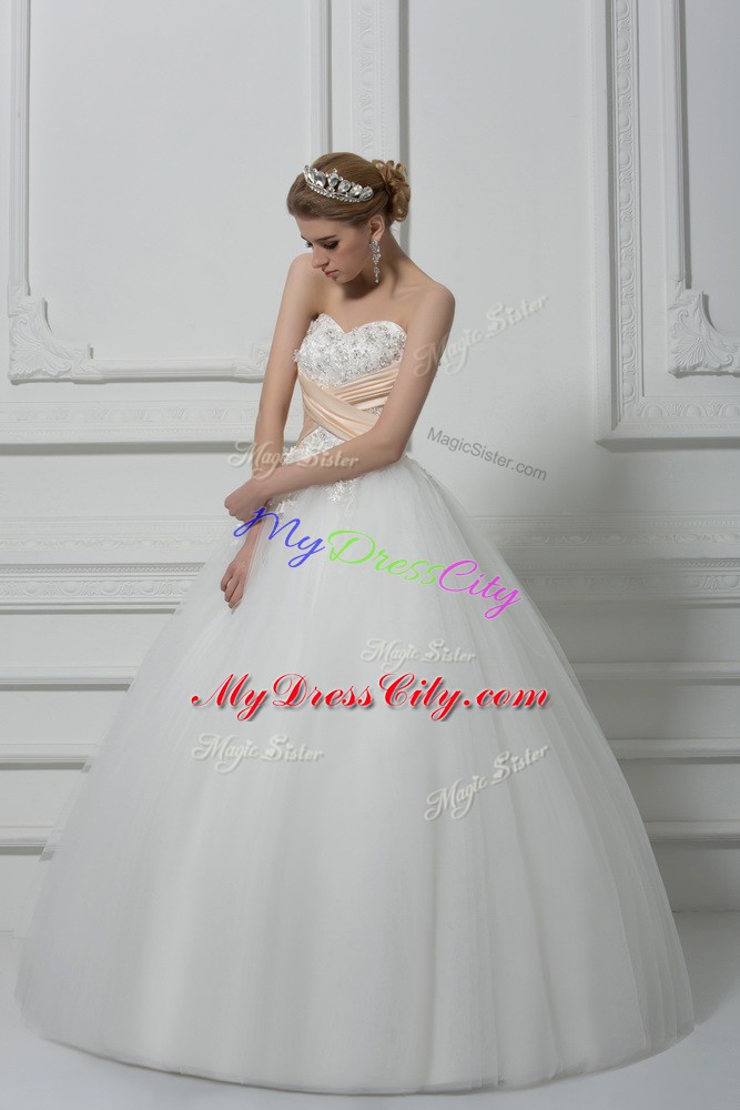 Elegant Sweetheart Sleeveless Lace Up Wedding Gowns White Tulle