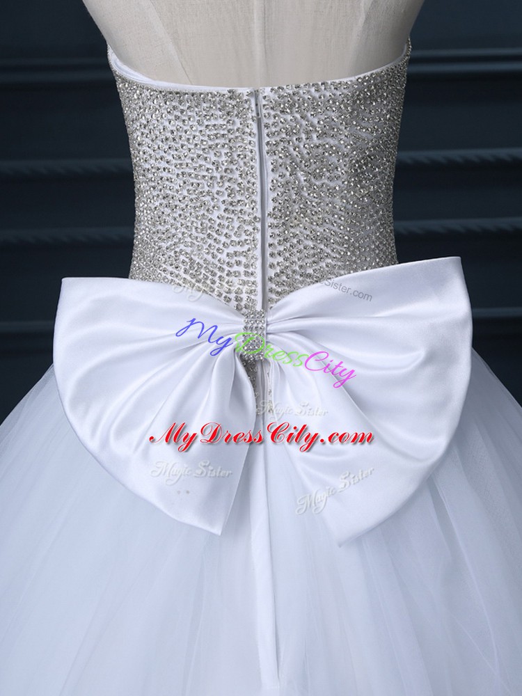 White Tulle Zipper Sweetheart Sleeveless Floor Length Bridal Gown Beading and Bowknot