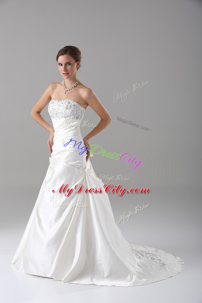 Best Sleeveless Brush Train Lace Up Beading Bridal Gown