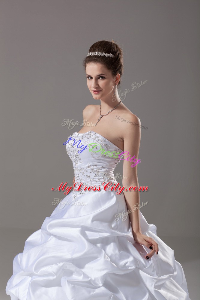 Traditional Sleeveless Brush Train Lace Up Beading and Embroidery and Pick Ups Wedding Gown