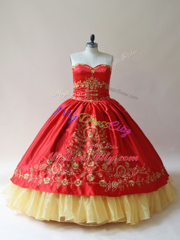 Best Red Ball Gowns Sweetheart Sleeveless Satin Lace Up Embroidery 15 Quinceanera Dress