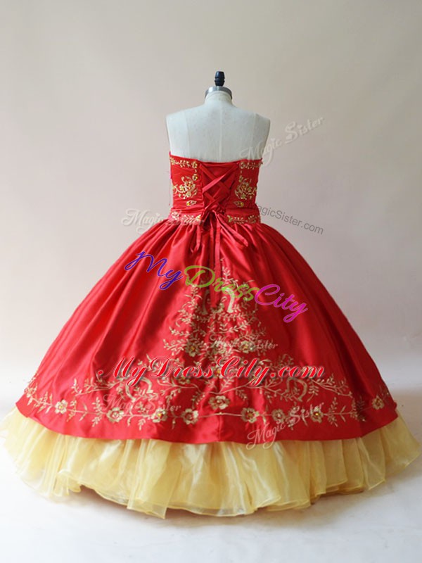 Best Red Ball Gowns Sweetheart Sleeveless Satin Lace Up Embroidery 15 Quinceanera Dress