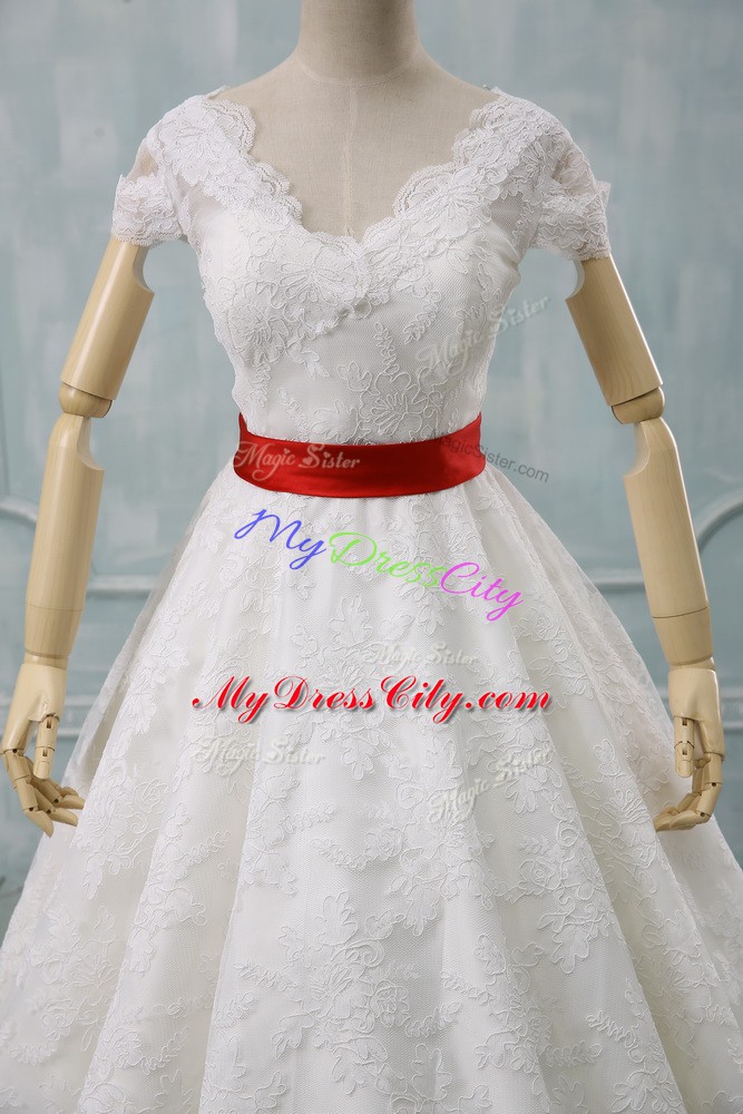 Fantastic White Bridal Gown Wedding Party with Lace and Belt V-neck Short Sleeves Zipper