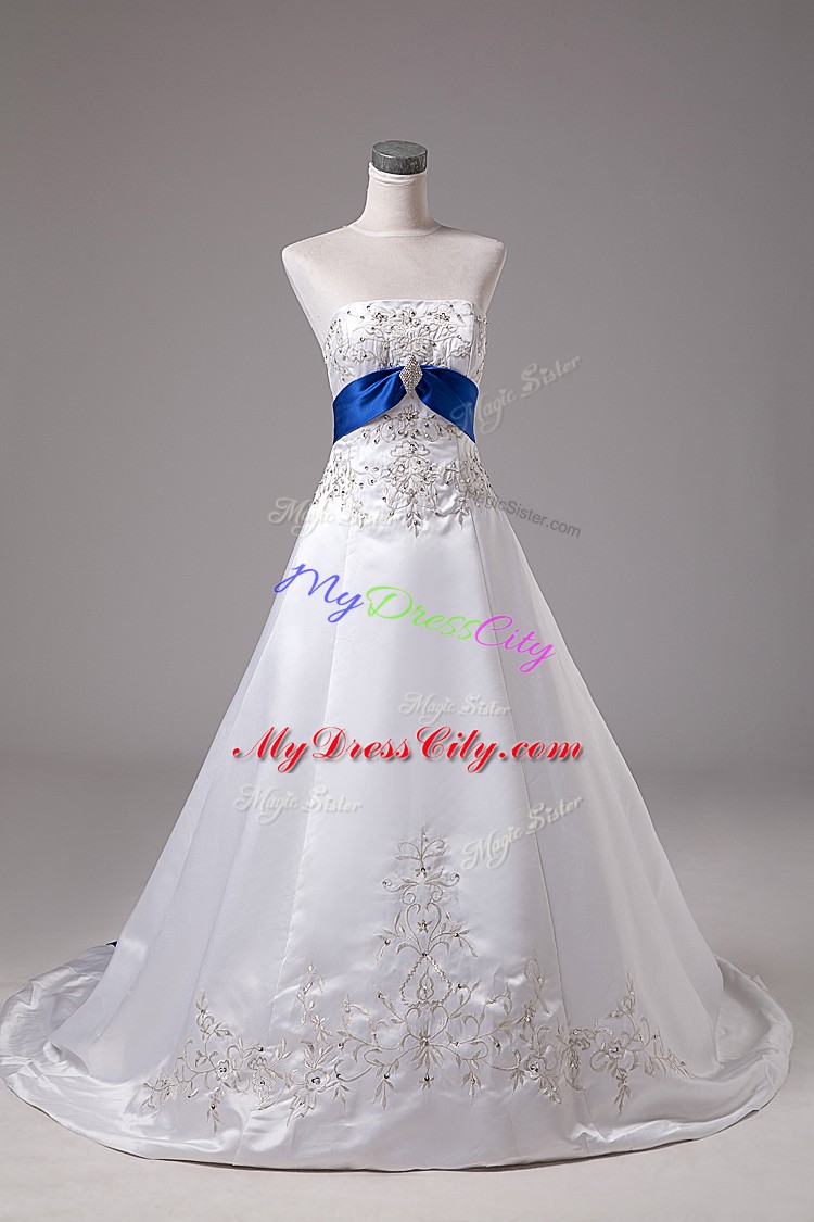 Beading and Embroidery Wedding Gown White Lace Up Sleeveless Brush Train