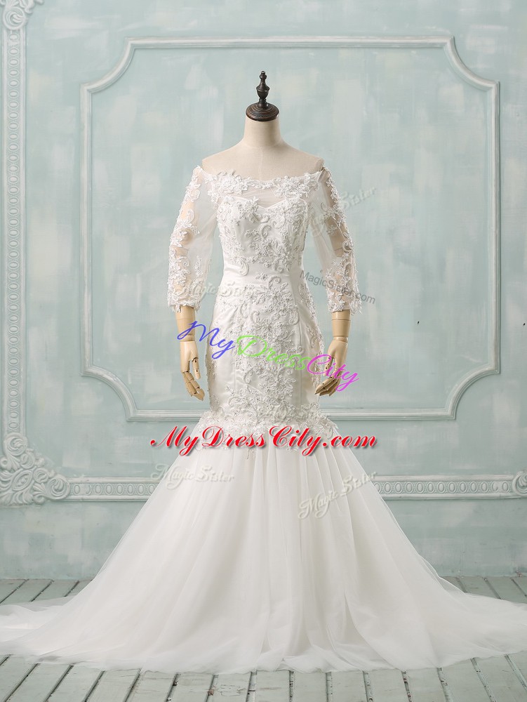 Simple 3 4 Length Sleeve Watteau Train Lace Up Lace Wedding Gown