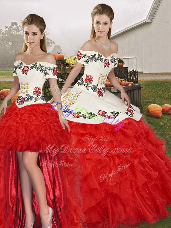 Floor Length White And Red Quinceanera Dress Off The Shoulder Sleeveless Lace Up