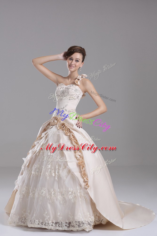 Customized Champagne Satin Lace Up One Shoulder Sleeveless Vestidos de Quinceanera Brush Train Embroidery and Hand Made Flower