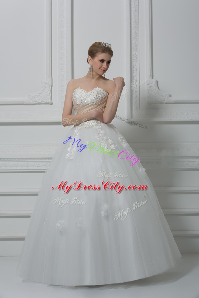 White Ball Gowns Beading and Appliques Wedding Gowns Lace Up Tulle Sleeveless Floor Length