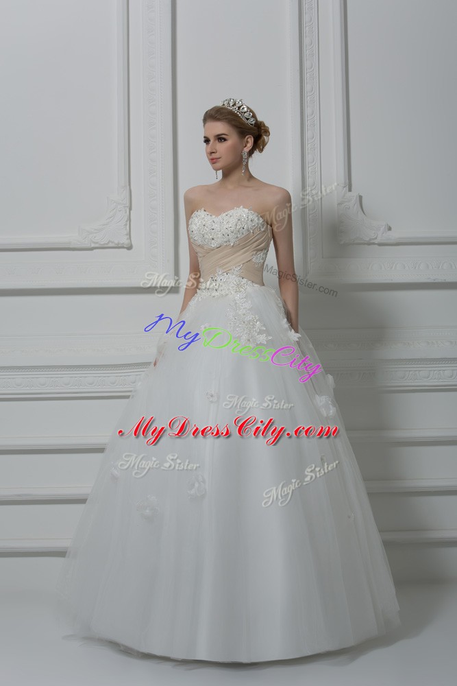 White Ball Gowns Beading and Appliques Wedding Gowns Lace Up Tulle Sleeveless Floor Length