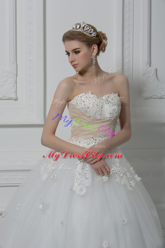 White Ball Gowns Beading and Appliques Wedding Gowns Lace Up Tulle Sleeveless Floor Length