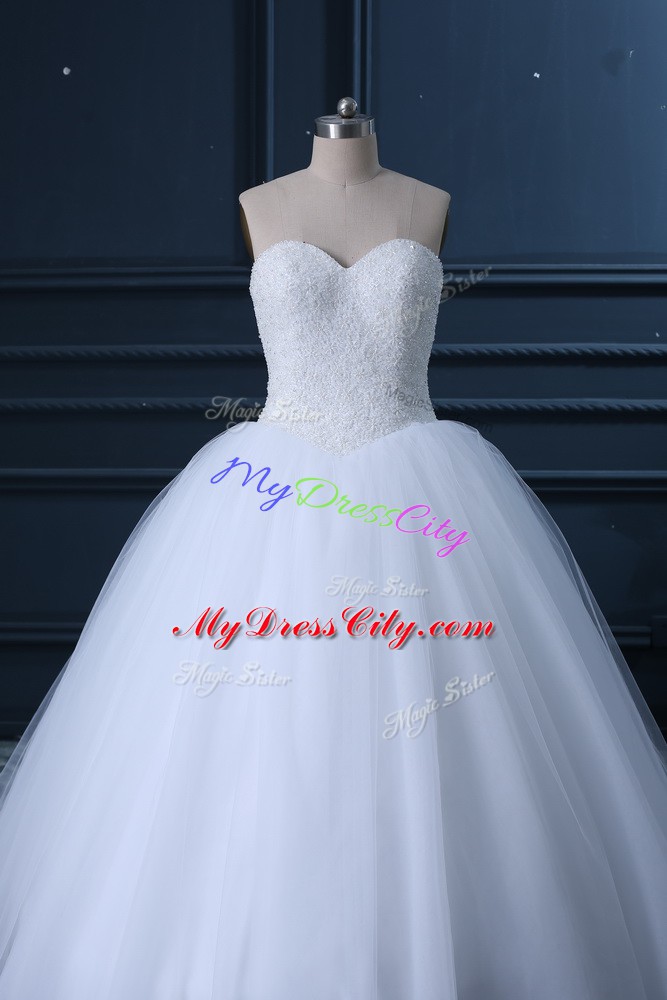 Sleeveless Tulle Brush Train Lace Up Wedding Gowns in White with Beading