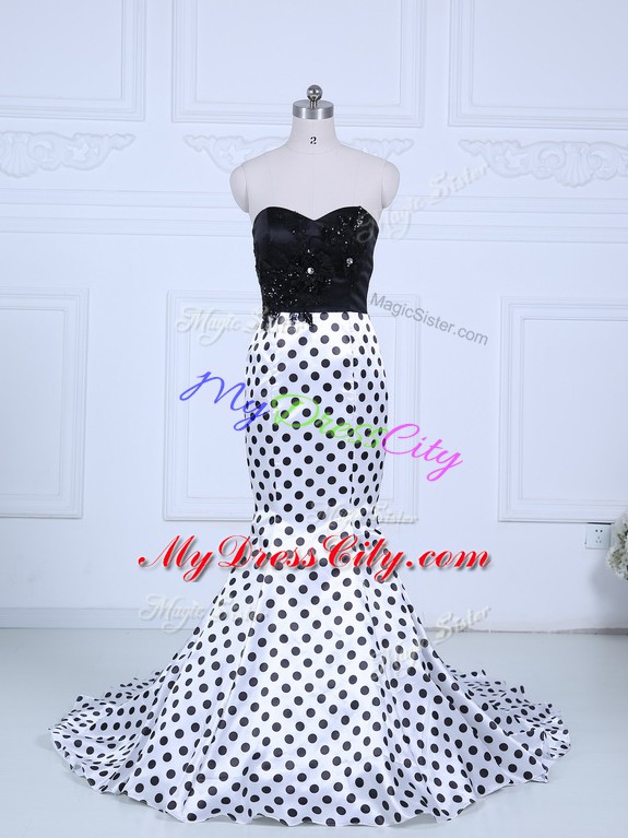 Exquisite White And Black Sleeveless Brush Train Lace Prom Party Dress