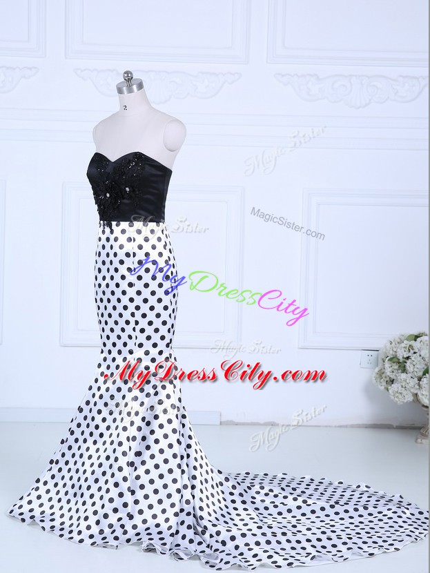 Exquisite White And Black Sleeveless Brush Train Lace Prom Party Dress