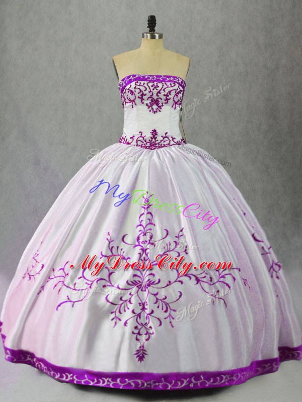 Dazzling White And Purple Sleeveless Satin Lace Up Vestidos de Quinceanera for Sweet 16 and Quinceanera