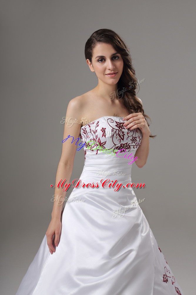 Flirting White Ball Gowns Satin Strapless Sleeveless Embroidery Lace Up Wedding Gown Brush Train