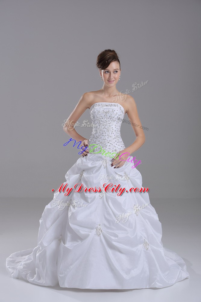 White Strapless Neckline Beading and Pick Ups Wedding Dress Sleeveless Lace Up