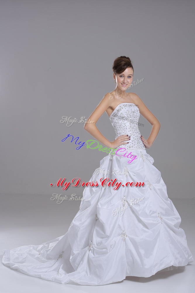 White Strapless Neckline Beading and Pick Ups Wedding Dress Sleeveless Lace Up