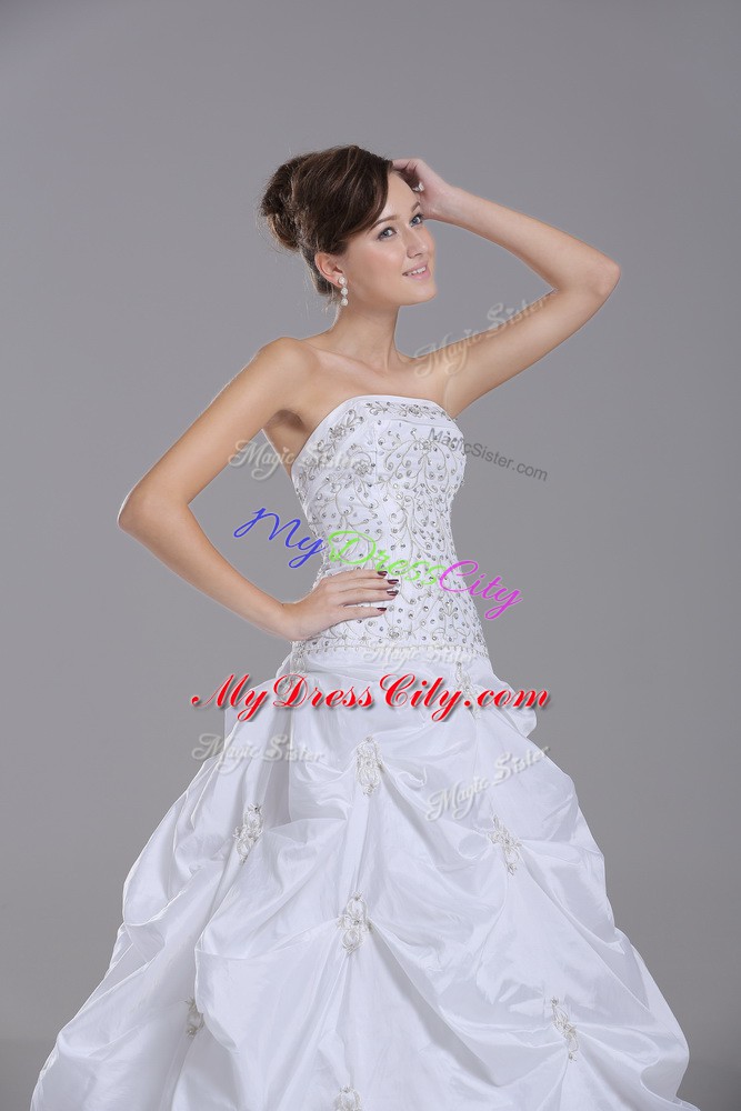 White Strapless Neckline Beading and Pick Ups Wedding Dress Sleeveless Lace Up