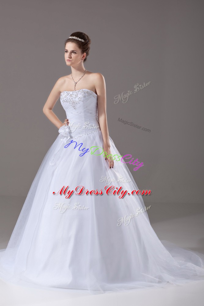 Pretty White Sweetheart Neckline Beading and Hand Made Flower Wedding Dress Sleeveless Lace Up