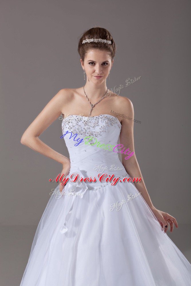 Pretty White Sweetheart Neckline Beading and Hand Made Flower Wedding Dress Sleeveless Lace Up