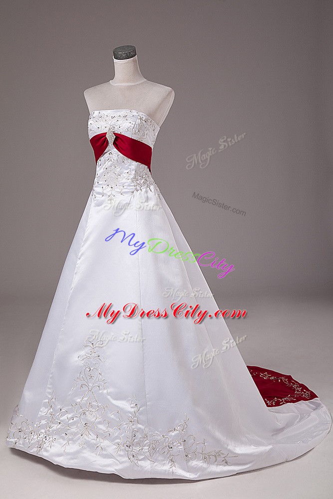 Exceptional Ball Gowns Sleeveless White Wedding Dresses Brush Train Lace Up