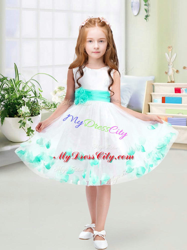 Scoop Sleeveless Tulle Toddler Flower Girl Dress Appliques and Belt Zipper