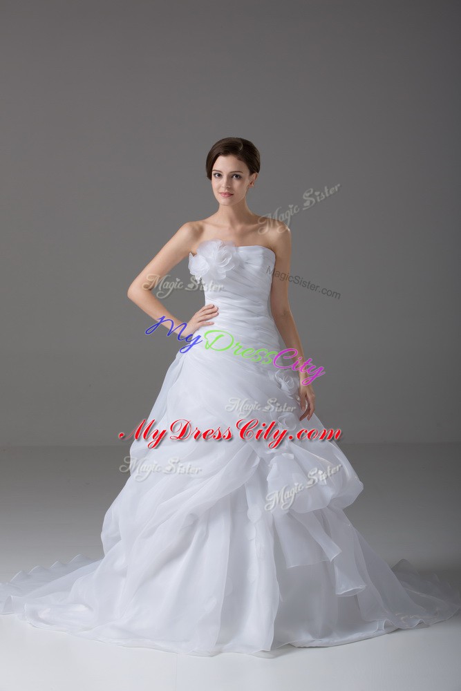 White Sleeveless Organza Brush Train Lace Up Wedding Gown for Wedding Party