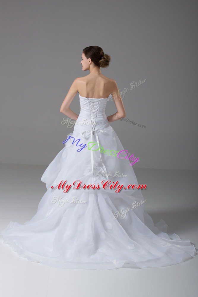 White Sleeveless Organza Brush Train Lace Up Wedding Gown for Wedding Party