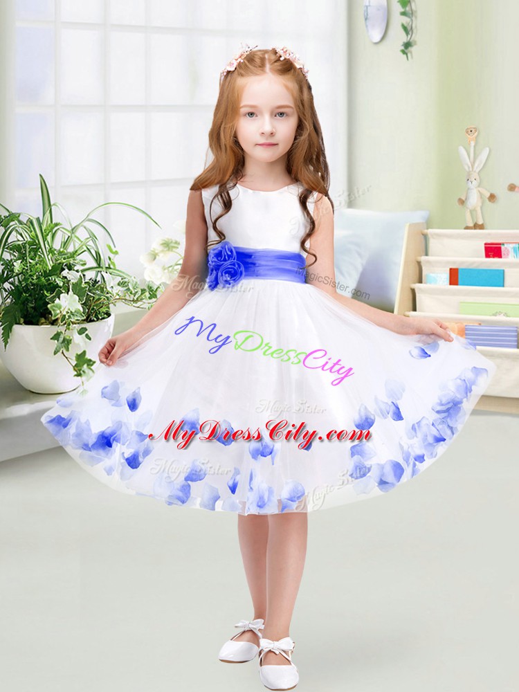 White Sleeveless Tulle Zipper Flower Girl Dresses for Less for Wedding Party