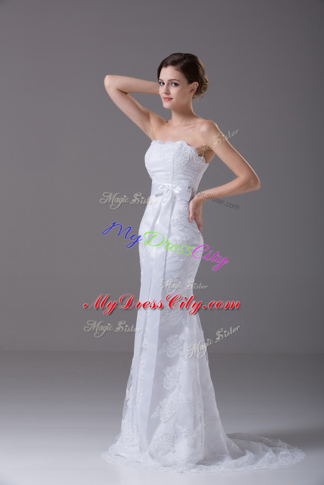 Sleeveless Lace and Belt Zipper Wedding Dresses with White Brush Train