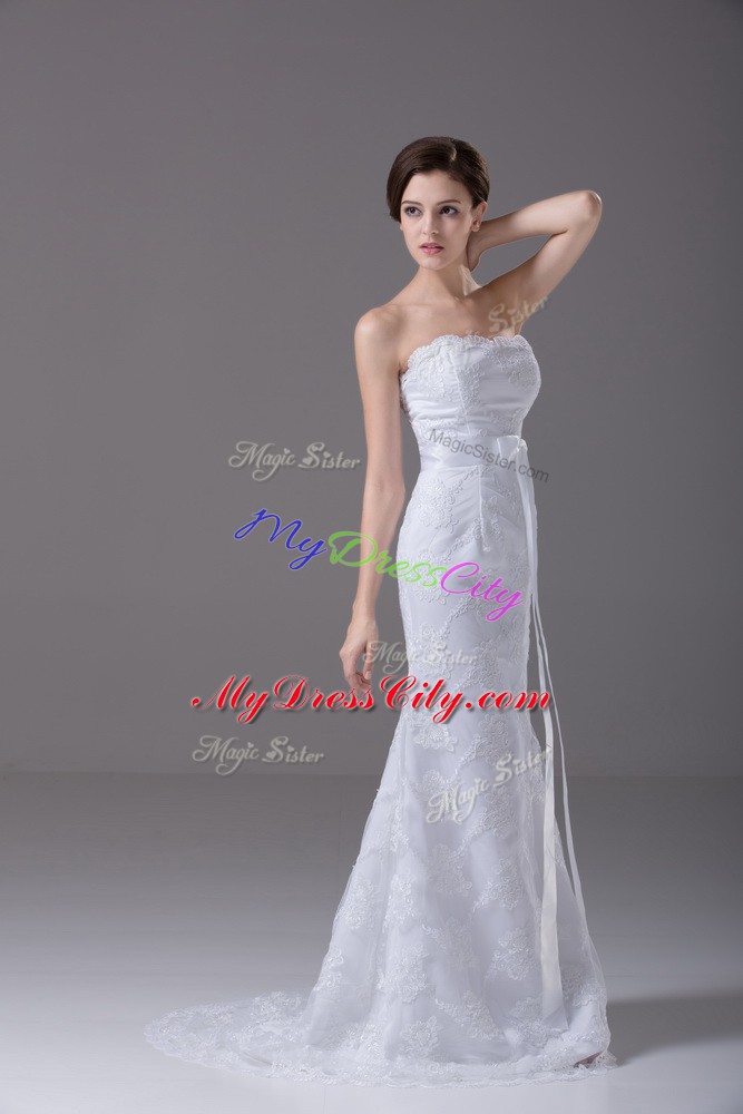 Sleeveless Lace and Belt Zipper Wedding Dresses with White Brush Train