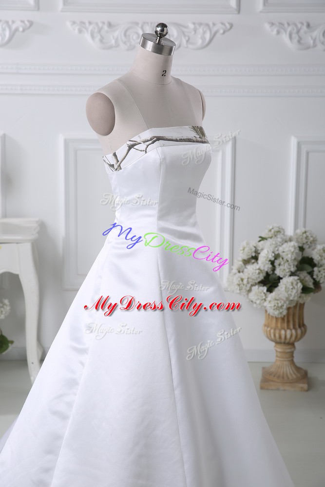 White Lace Up Strapless Pattern Wedding Dresses Satin Sleeveless Brush Train