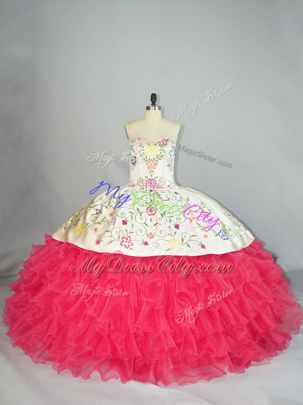 Elegant White And Red Sleeveless Organza Lace Up 15 Quinceanera Dress for Sweet 16 and Quinceanera