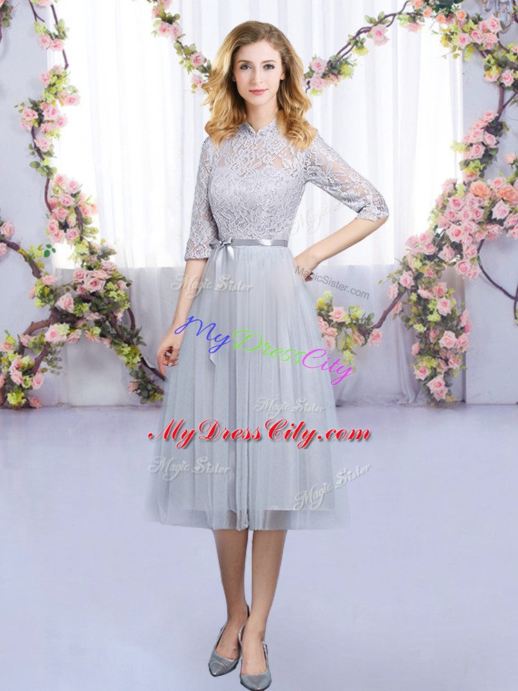 Nice Tea Length Zipper Bridesmaid Gown Grey for Wedding Party with Lace and Belt